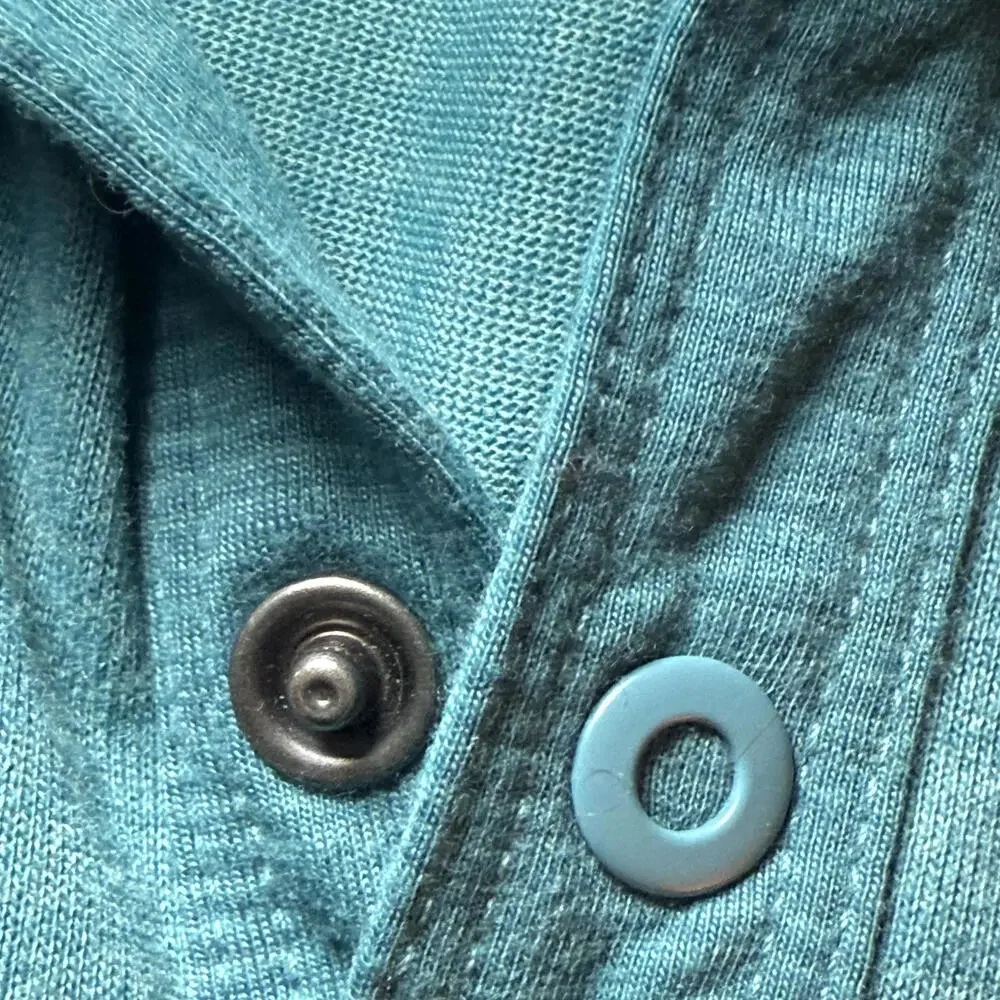 North Face Men's Adventure Polo. Flash Dry Size‎ XL,  Teal Snap closure